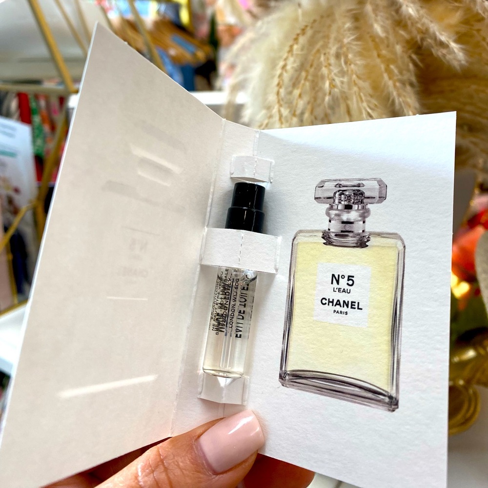 Chanel No. 5.  LEAU Chanel Paris